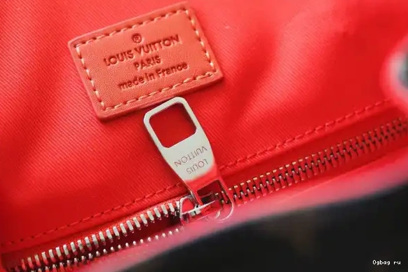 VUITTON MM LOUIS CHRISTOPHER 0531